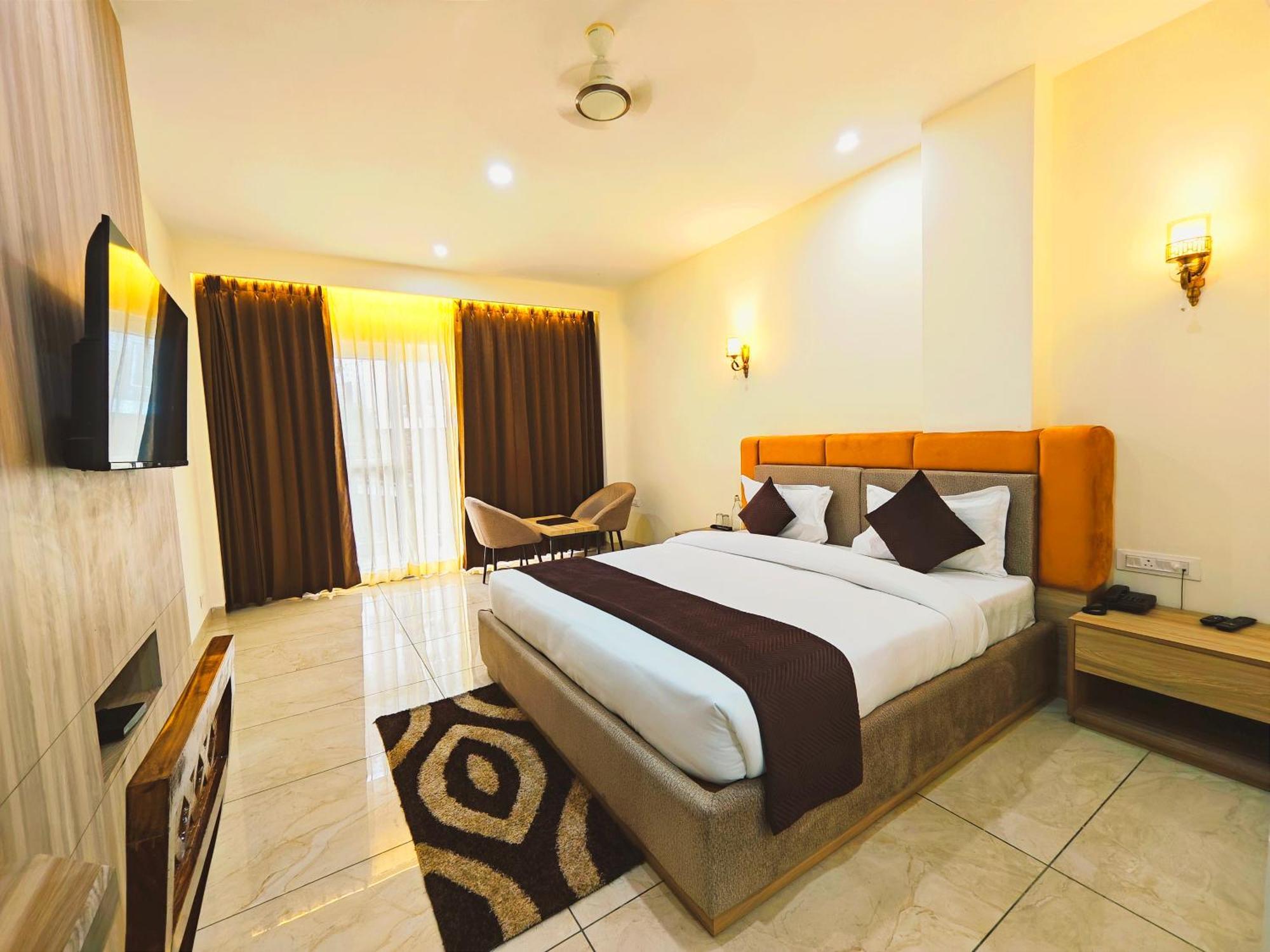 Hotel Pines And Peeks By Tws Hotels دالهوزي المظهر الخارجي الصورة