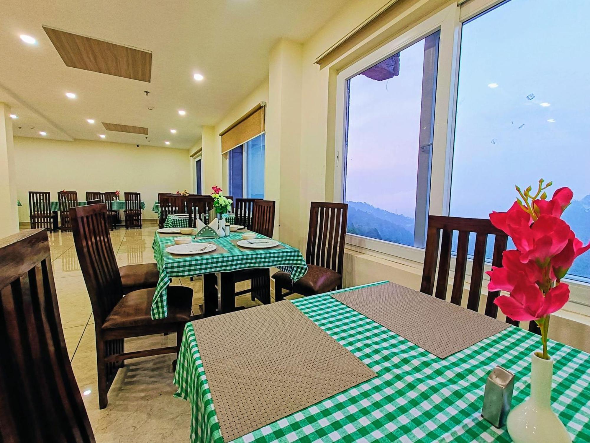 Hotel Pines And Peeks By Tws Hotels دالهوزي المظهر الخارجي الصورة